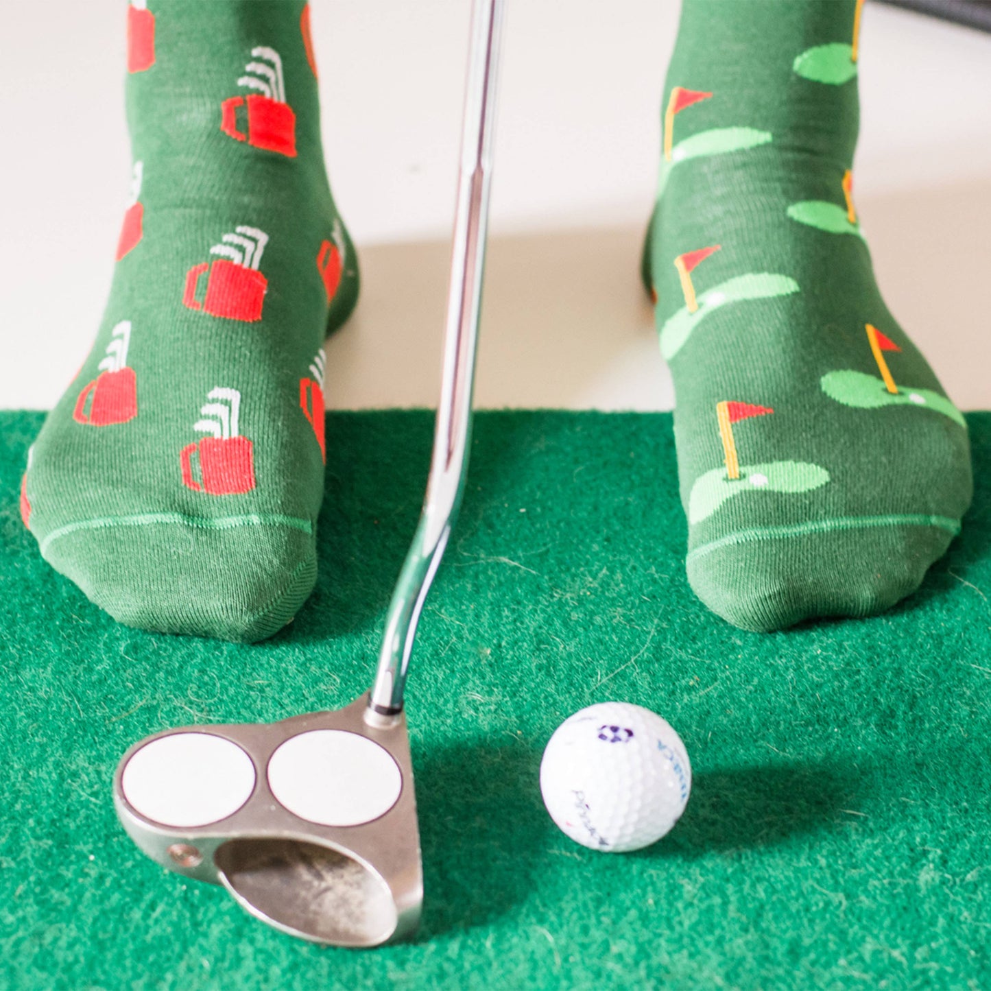 Men’s Socks | Golf Clubs & Green | PGA | Mismatched